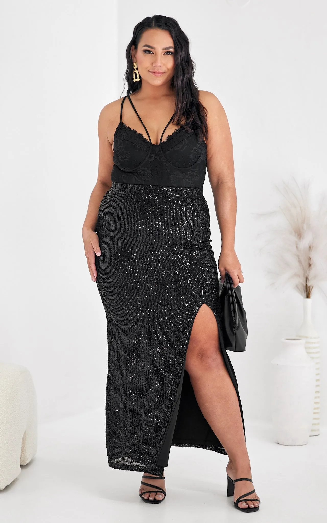 Beyond The Stars Elastic Back Sequin Maxi Skirt - Black