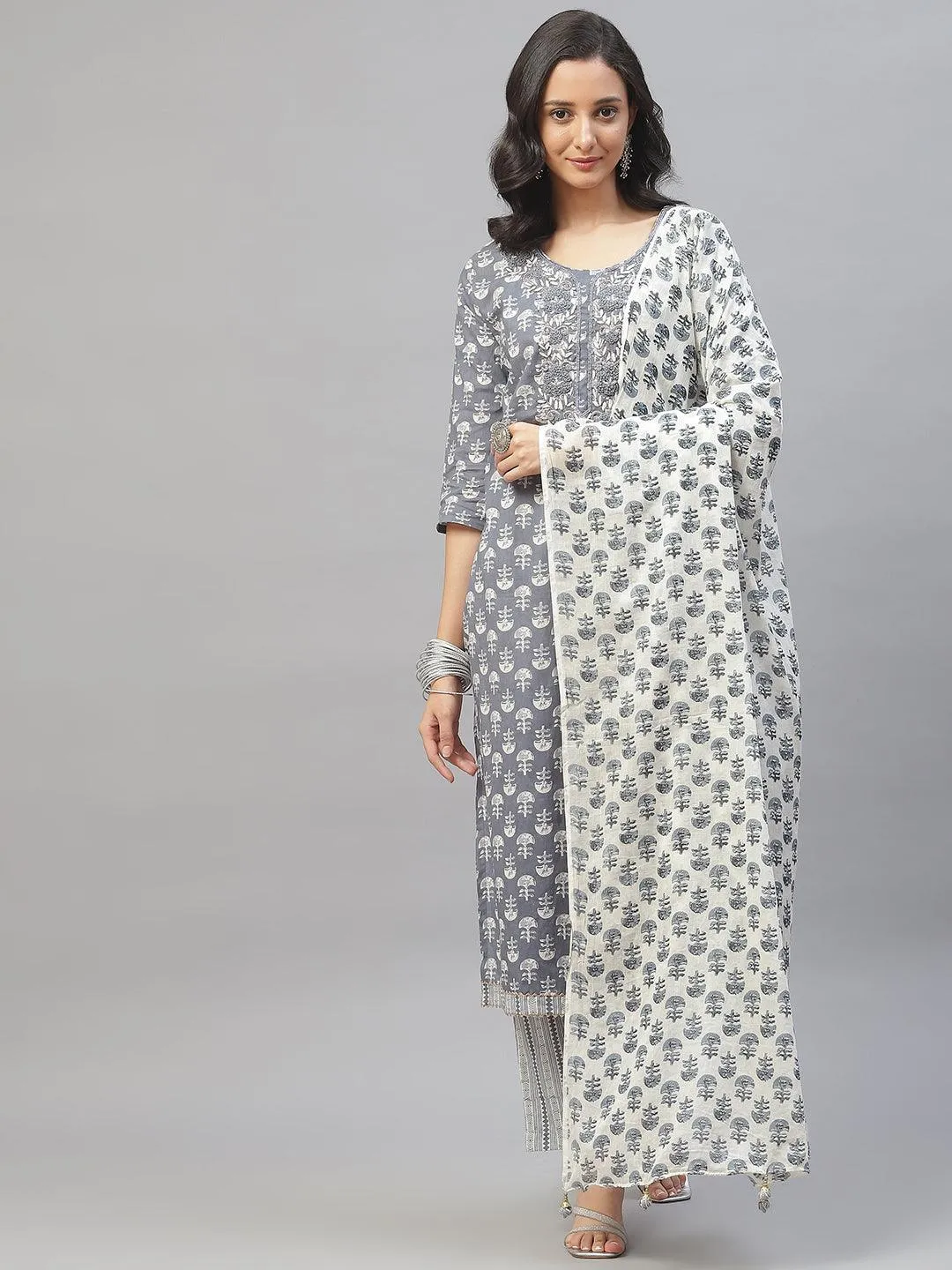 Grey And White Floral Printed Kurta Pant Set With Dupatta