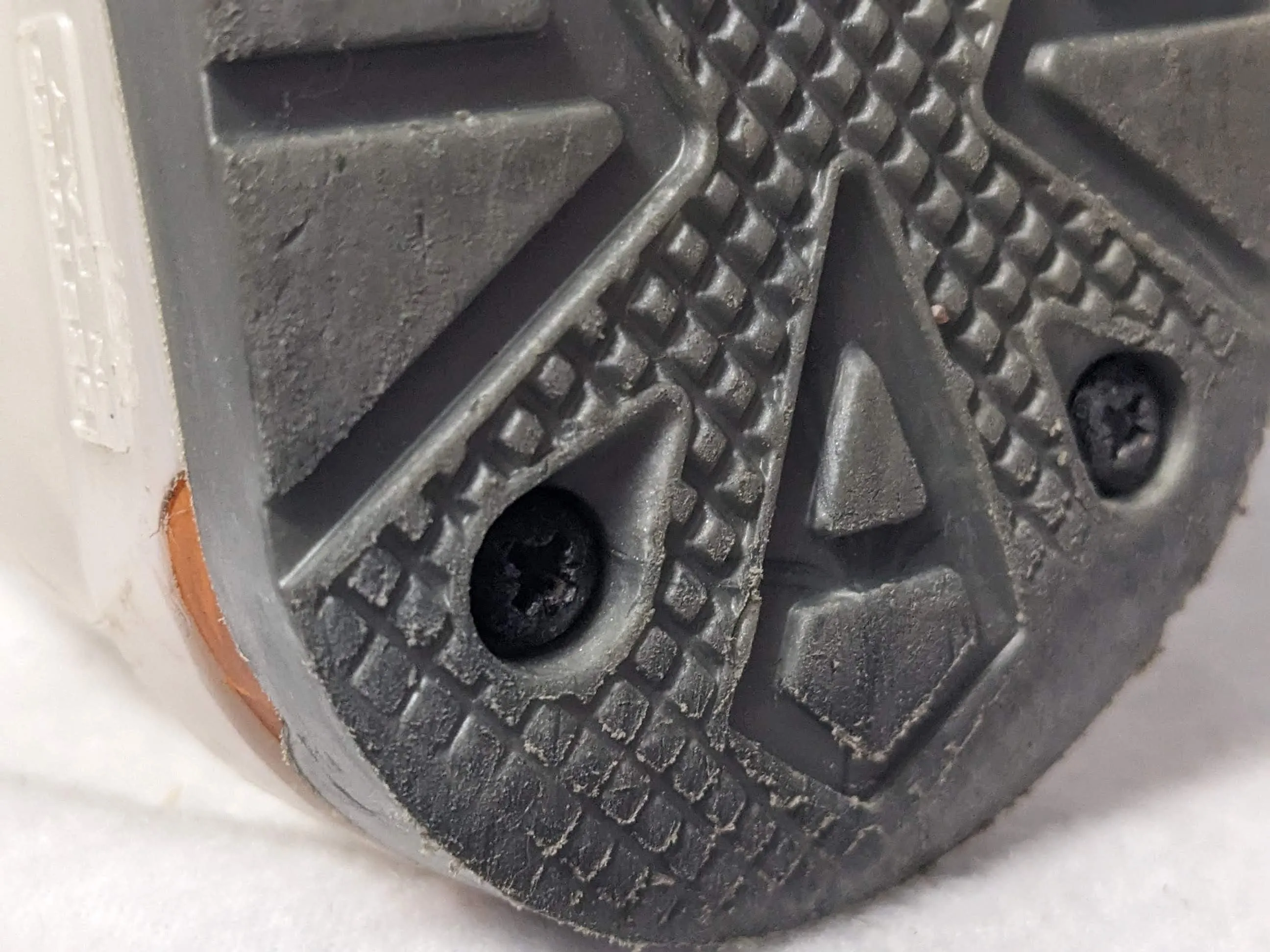 Head Edge  8.5 Women's Ski Boots 25.5 White Used