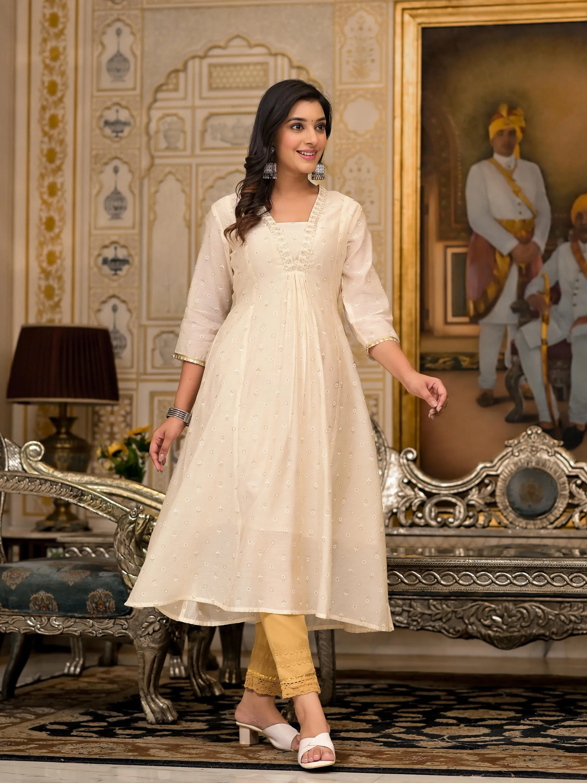 Ivory Floral Printed Chanderi Kurta With Mirror Work Embroidery