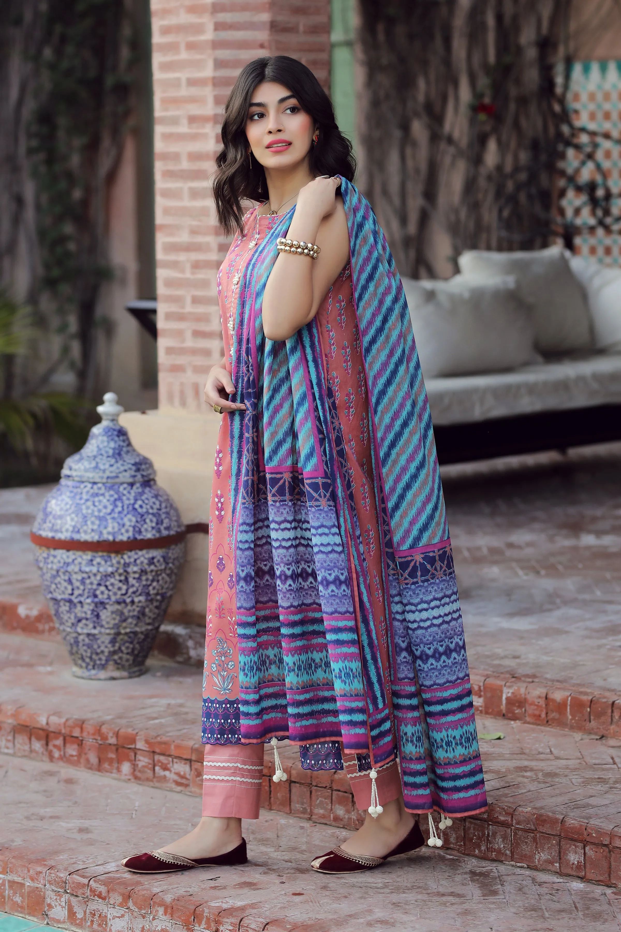 LSM Lakhanay Komal Printed Lawn Collection 2022 – KP-2032-B