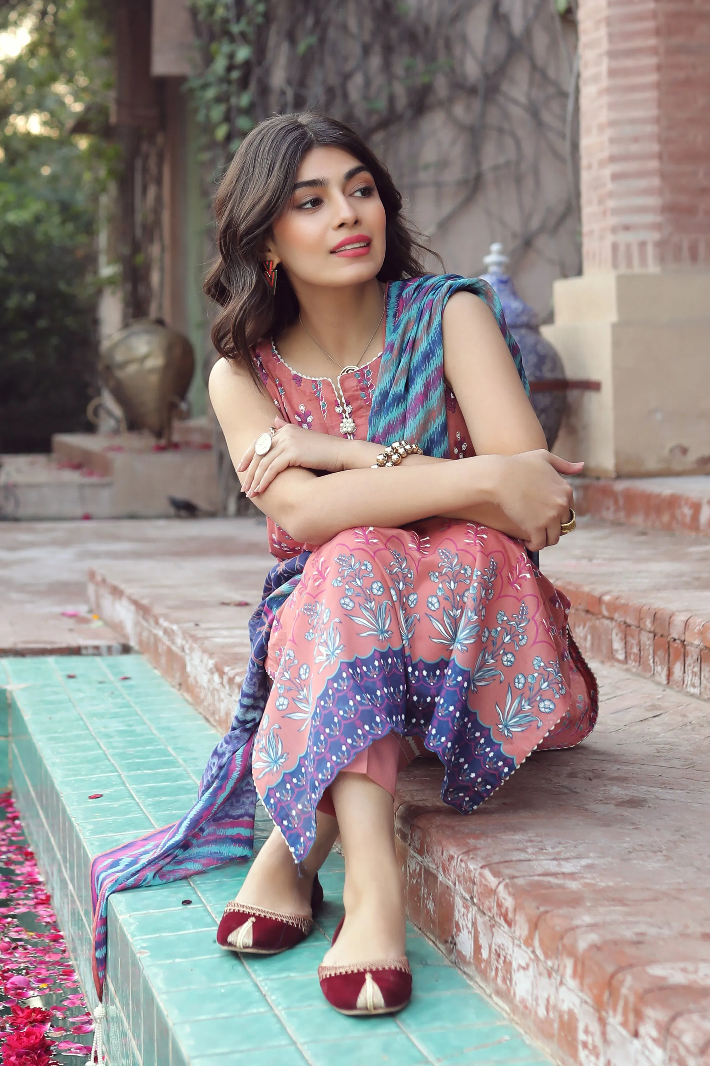 LSM Lakhanay Komal Printed Lawn Collection 2022 – KP-2032-B