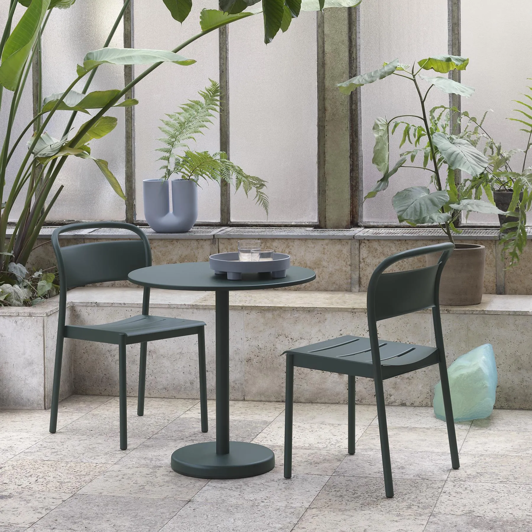 Muuto Linear steel side chair