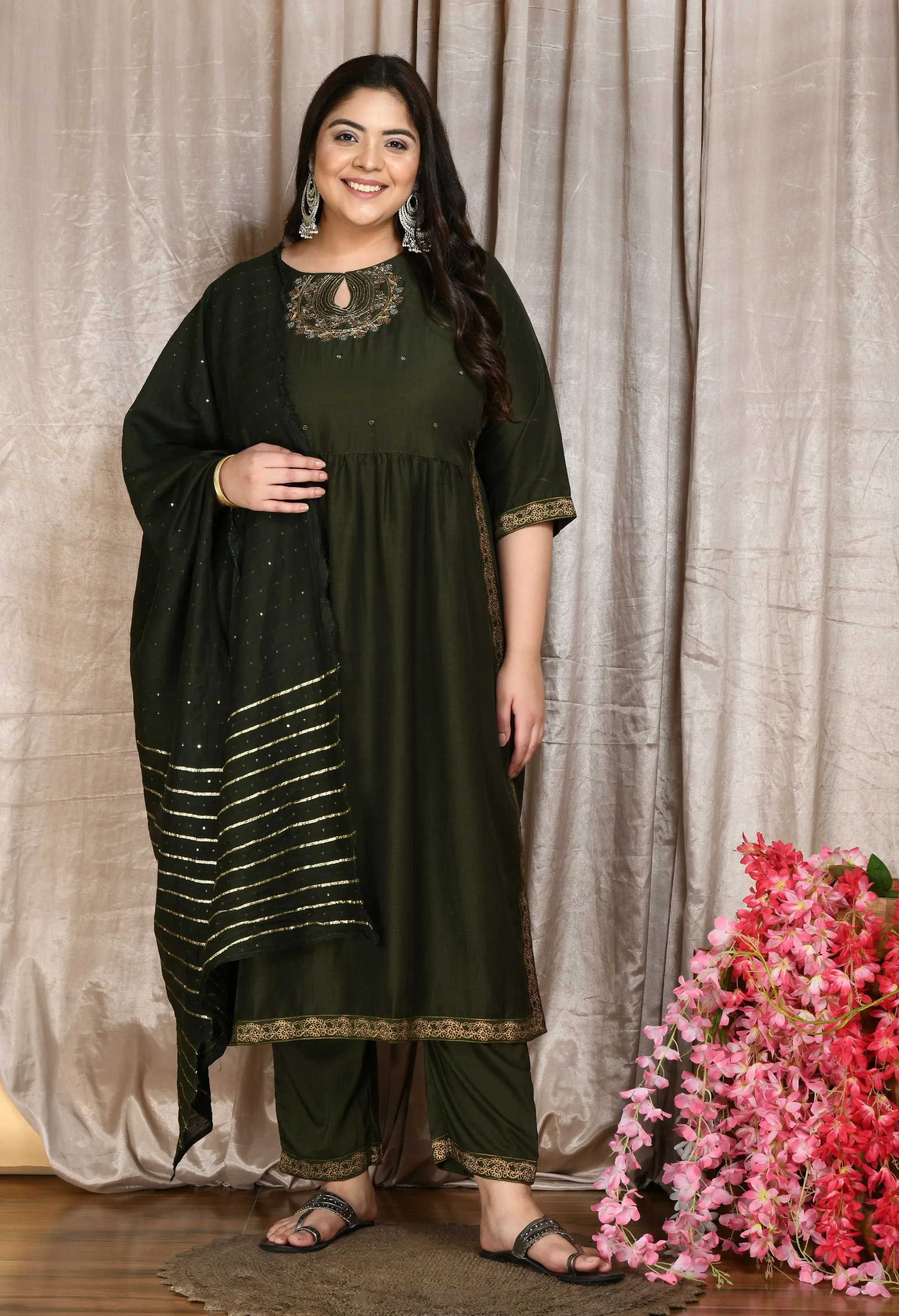 Plus Size Glorious Green Nyraa Cut Kurta Set
