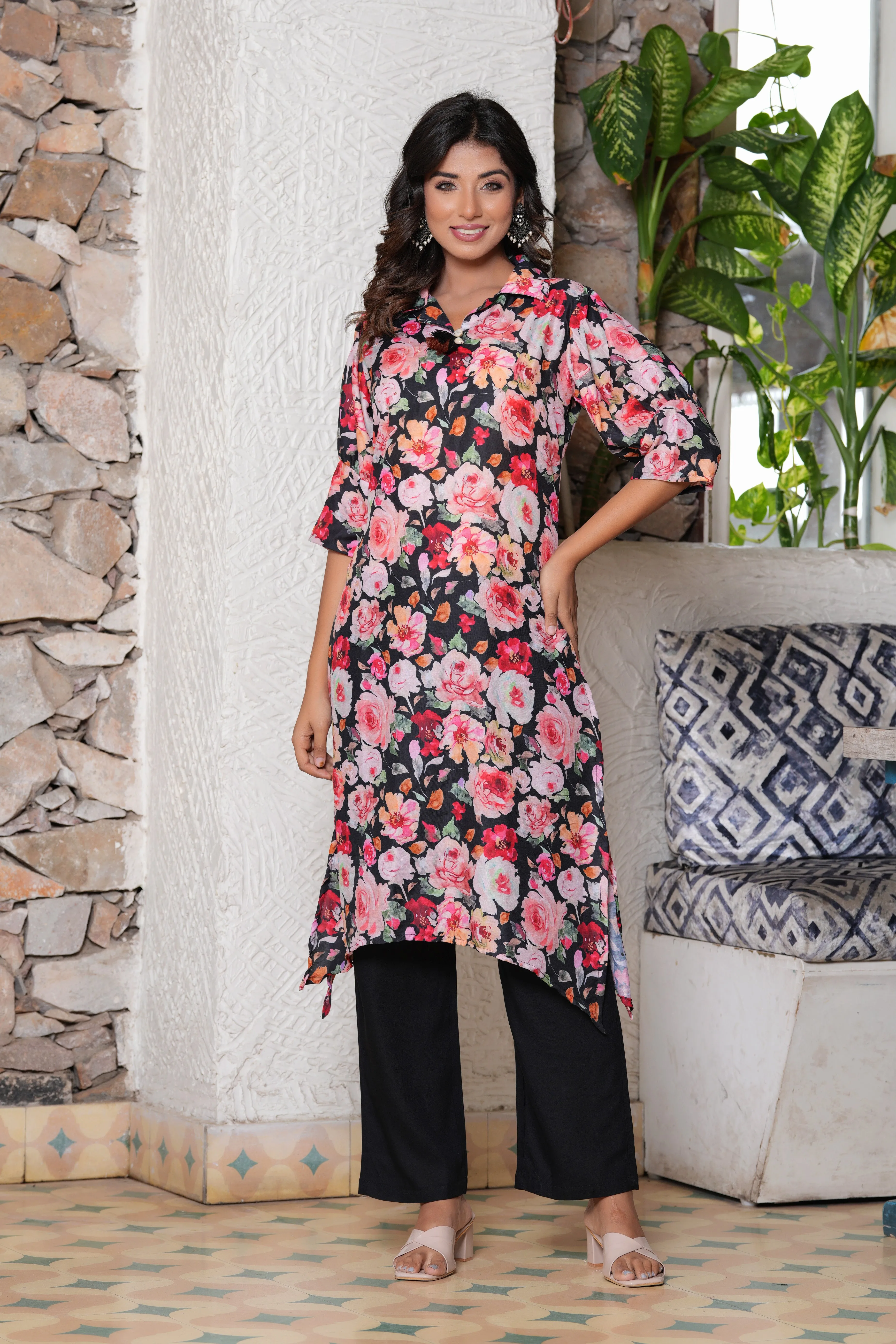 Women Floral Printed Shirt Collar Straight Kurta With Trousers